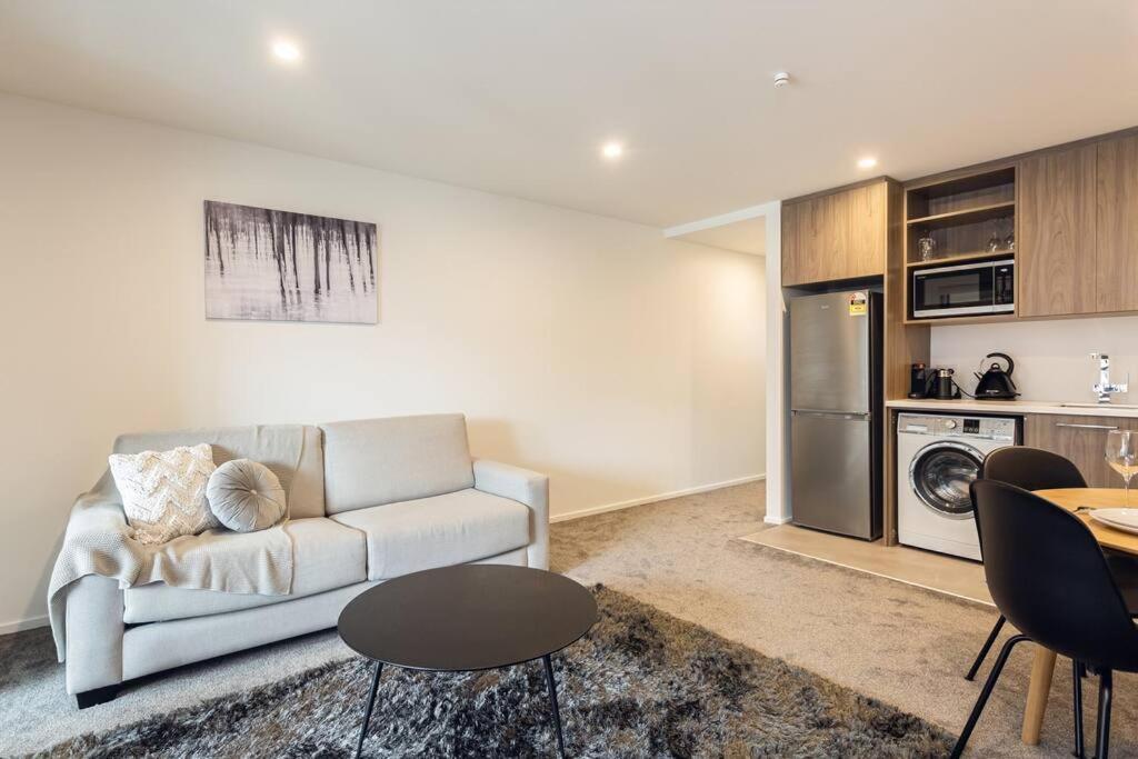 Stellar Central City Apartment - Hagley Park Christchurch Kültér fotó