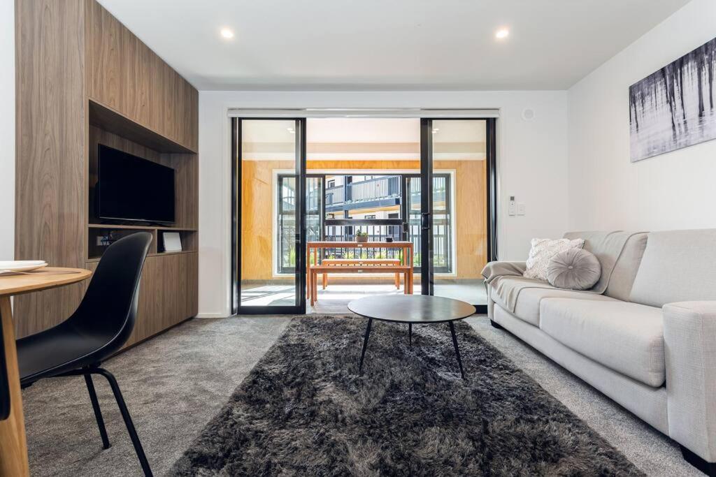 Stellar Central City Apartment - Hagley Park Christchurch Kültér fotó